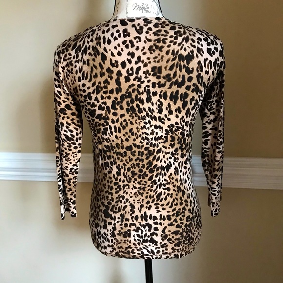 LIKE NEW AUGUST SILK ANIMAL PRINT CARDIGAN SWEATER - Picture 3 of 8